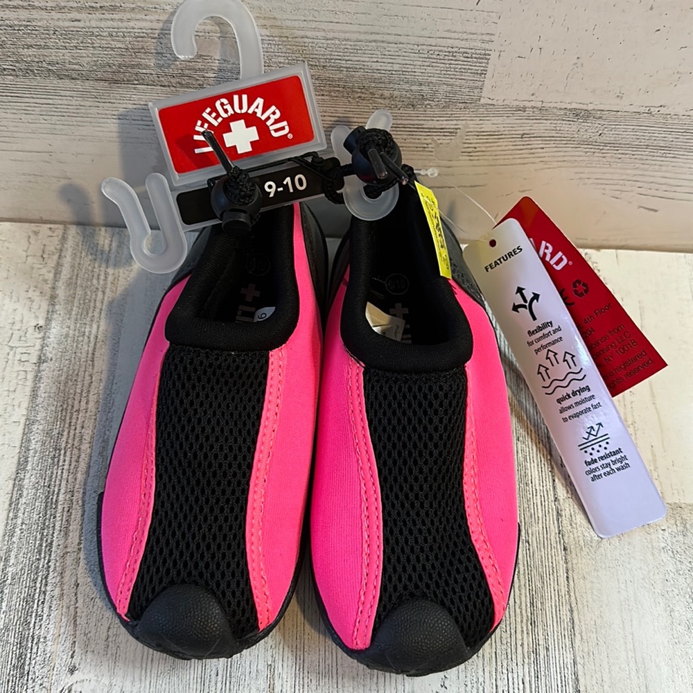 Lifeguard Toddler Water Shoes Pink/Black Size 9-10 NEW